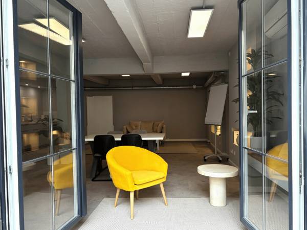 Stilvolle Loft-Bürogemeinschaft in Düsseldorf-Derendorf — Bild 6