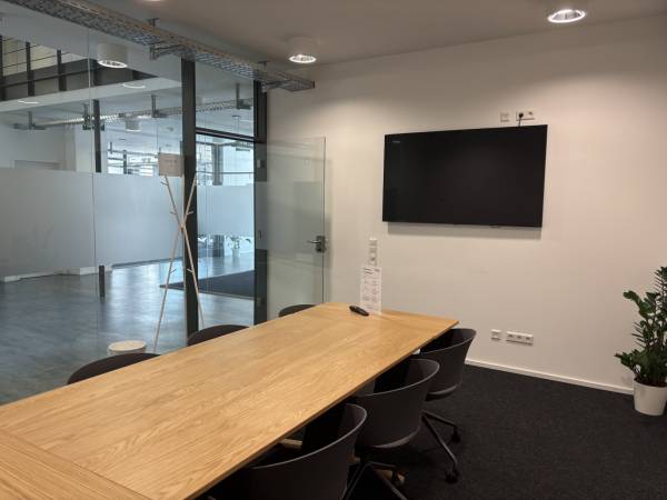 Moderne Business Center Büros & Coworking Space in Ulm — Bild 1