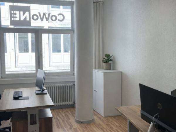 Helle Büros & Coworking Space mit Ausblick in Neuss Barbaraviertel — Bild 2
