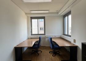 Büro 12