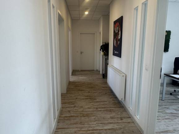 Attraktive und vielseitige Bürofläche in Hildesheim — Bild 7
