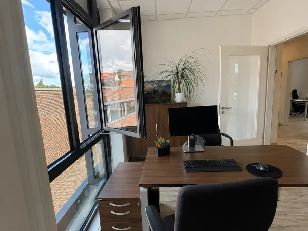 Bürofläche in Hildesheim (Hasede) – Attraktive Bürofläche in Bürogemeinschaft in Hildesheim-Hasede — Bild 3