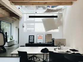 Ruhiges Designstudio mit Arbeitsplätzen in Leipzig-Plagwitz