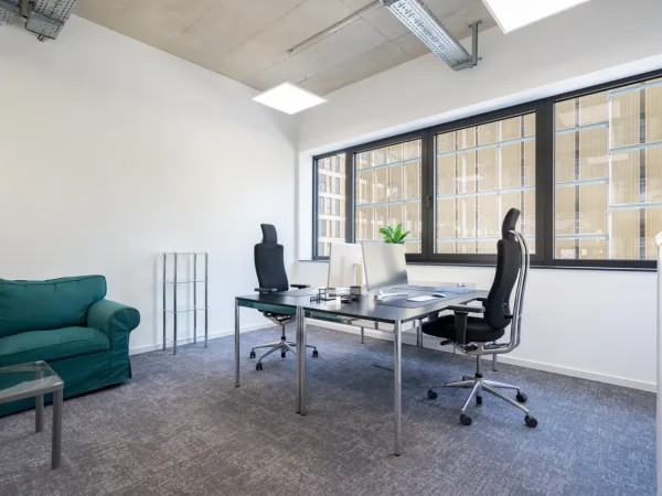 Abschließbares Büro in Monheim am Rhein (Baumberg) – Modernes Business Center mit Rheinblick in Monheim am Rhein-Baumberg — Bild 5
