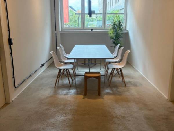 Heller Coworking Space mit Loft-Charakter in Köln-Ehrenfeld — Bild 2