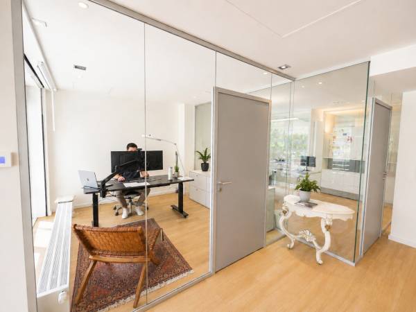 Helle Büros & Coworking-Plätze in freundlicher Bürogemeinschaft in — Bild 4