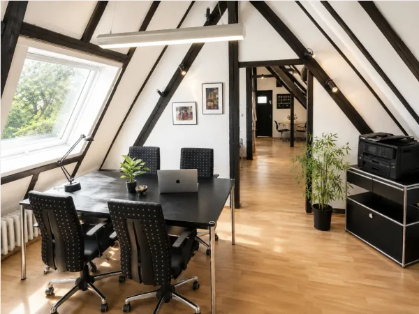 Meetingraum in Krefeld (Bockum) – Vielseitiger Business-Campus im Grünen in Krefeld-Bockum — Bild 3