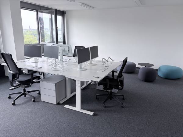 Helle, frisch renovierte Bürogemeinschaft in Saarbrücken-Mitte an der — Bild 6