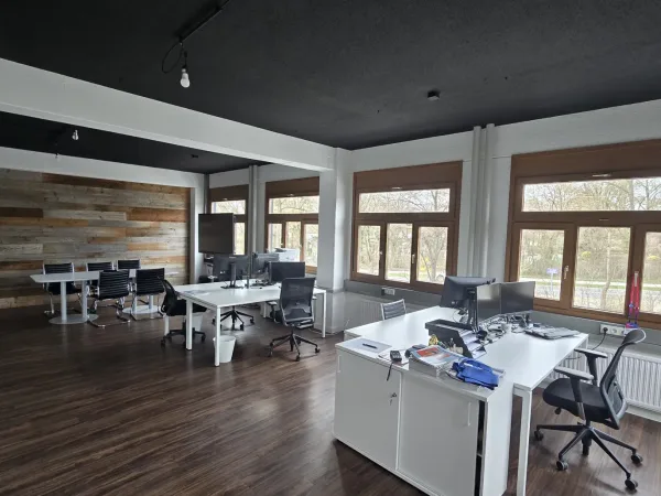 Abschließbares Büro in Karlsfeld (Allach-Untermenzing) – Moderne Büros im Business Center in Karlsfeld, Allach-Untermenzing — Bild 1