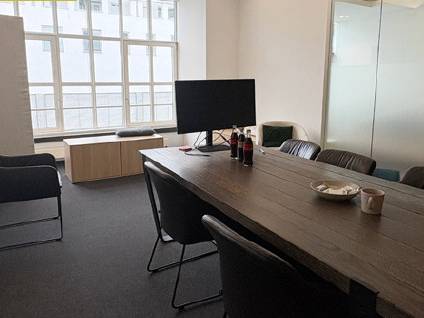 Charaktervolle Büroflächen im denkmalgeschützten Altbau in — Bild 7