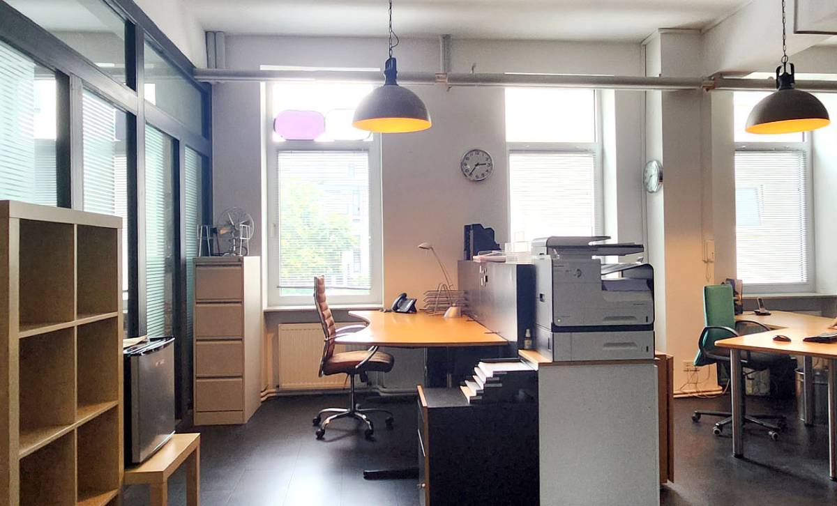 Kreatives Loft-Projektbüro in Bürogemeinschaft in Frankfurt Ostend