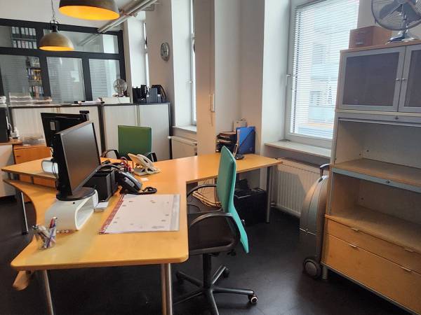 Kreatives Loft-Projektbüro in Bürogemeinschaft in Frankfurt Ostend — Bild 4
