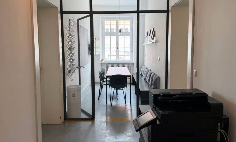 Schöne Bürogemeinschaft im Altbau in München-Sendling
