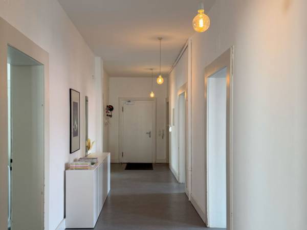 Ruhige Bürogemeinschaft im charmanten Altbau in München-Sendling — Bild 4