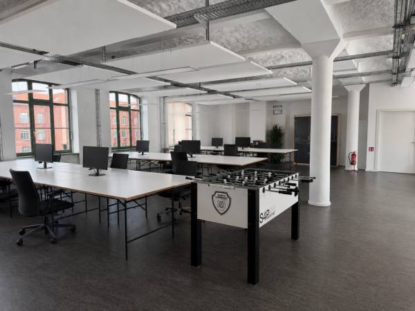 Bürofläche im historischen Klinkerbau mit Gründerzeit-Flair in — Bild 4
