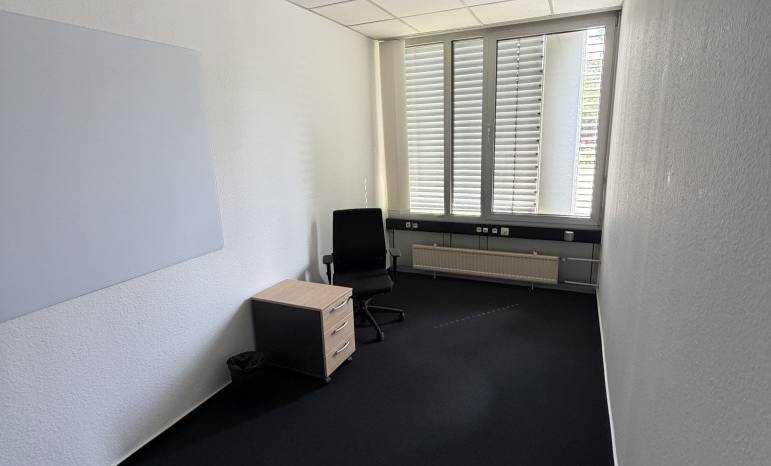 Büro, frei möblierbar