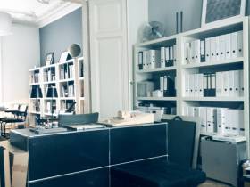 Charmantes Einzelbüro im Altbau in Bürogemeinschaft in