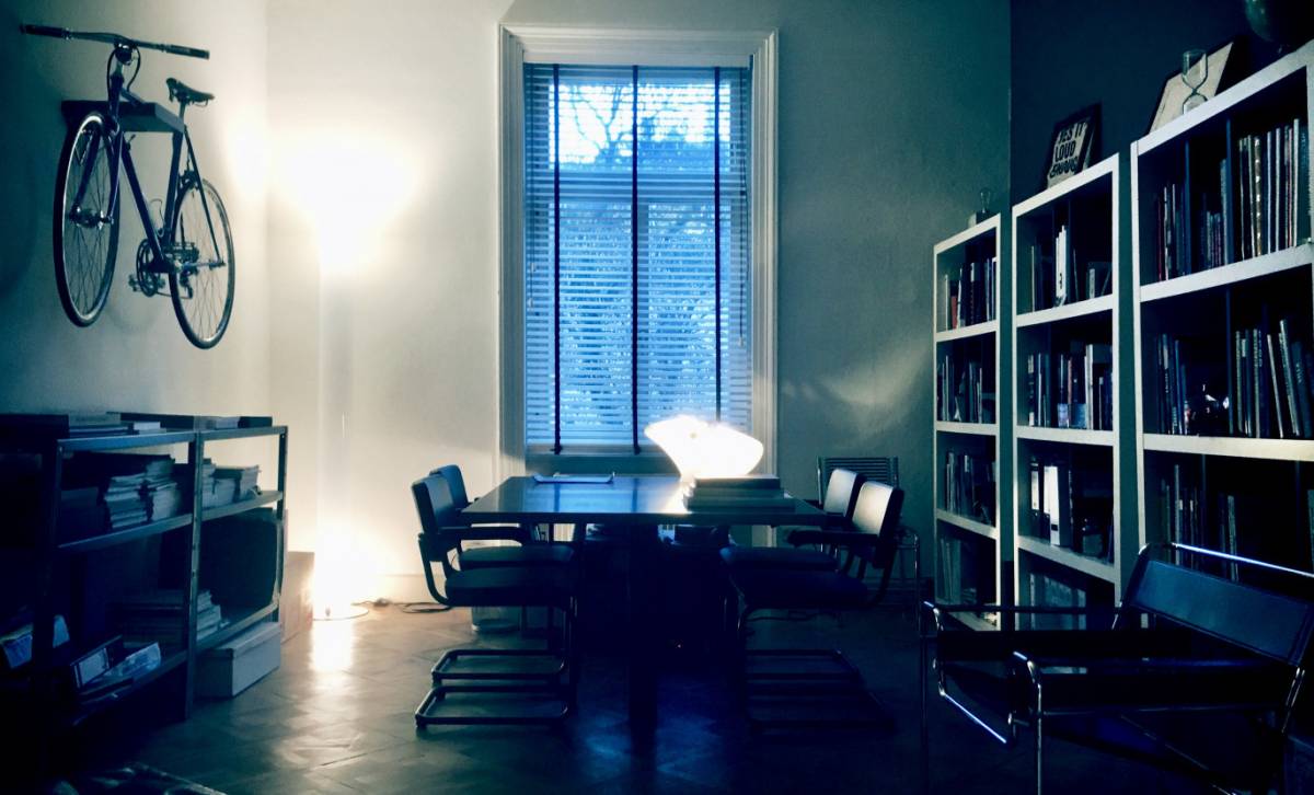 Charmantes Einzelbüro im Altbau in Bürogemeinschaft in