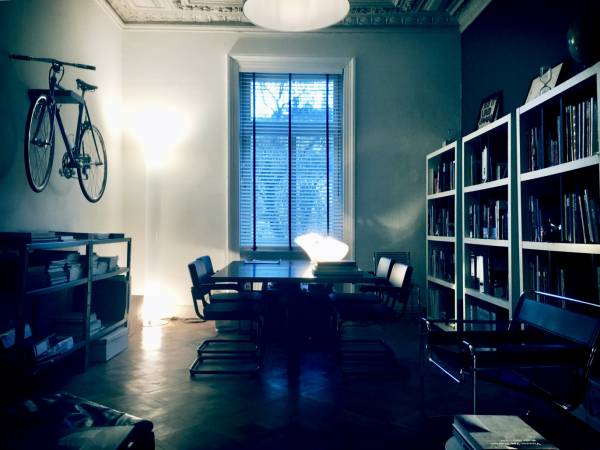 Abschließbares Büro in Frankfurt am Main (Nordend-West) – Charmantes Einzelbüro im Altbau in Bürogemeinschaft in — Bild 5