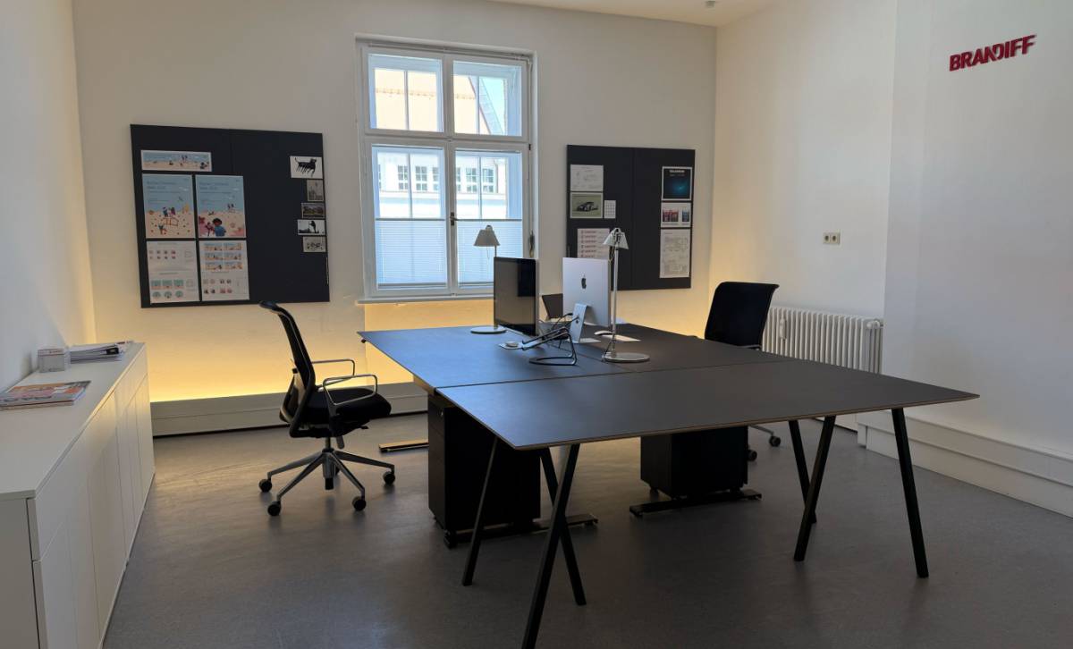 Schöne Bürogemeinschaft im Altbau in München-Sendling