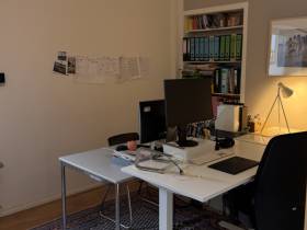 Ruhiger Arbeitsplatz in netter Bürogemeinschaft in Köln-Ehrenfeld