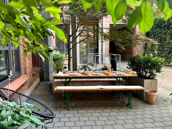 Schöne Loft-Bürogemeinschaft mit Kappendecken in Berlin-Mitte — Bild 2