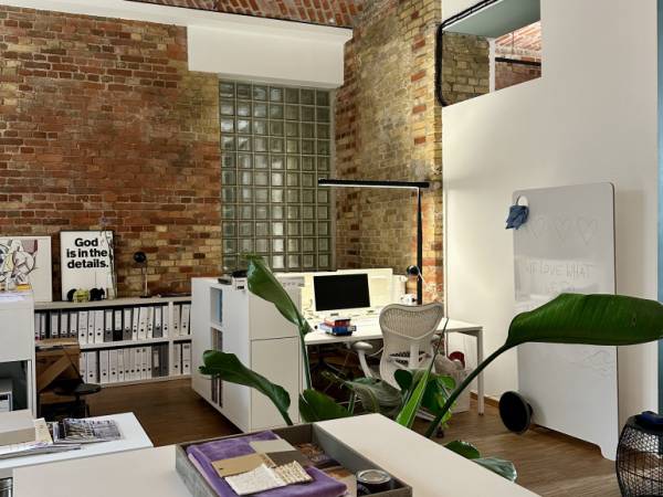 Schöne Loft-Bürogemeinschaft mit Kappendecken in Berlin-Mitte — Bild 7
