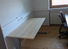 Büro 1
