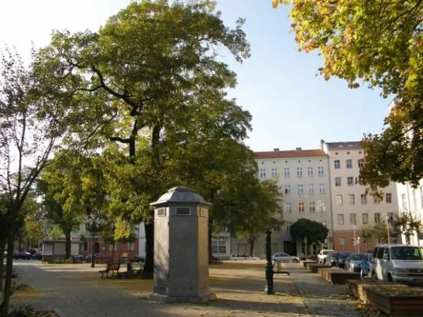 Schreibtischplatz in Berlin (Lichtenberg) – Ruhige Bürogemeinschaft im Altbau in Berlin-Lichtenberg — Bild 5