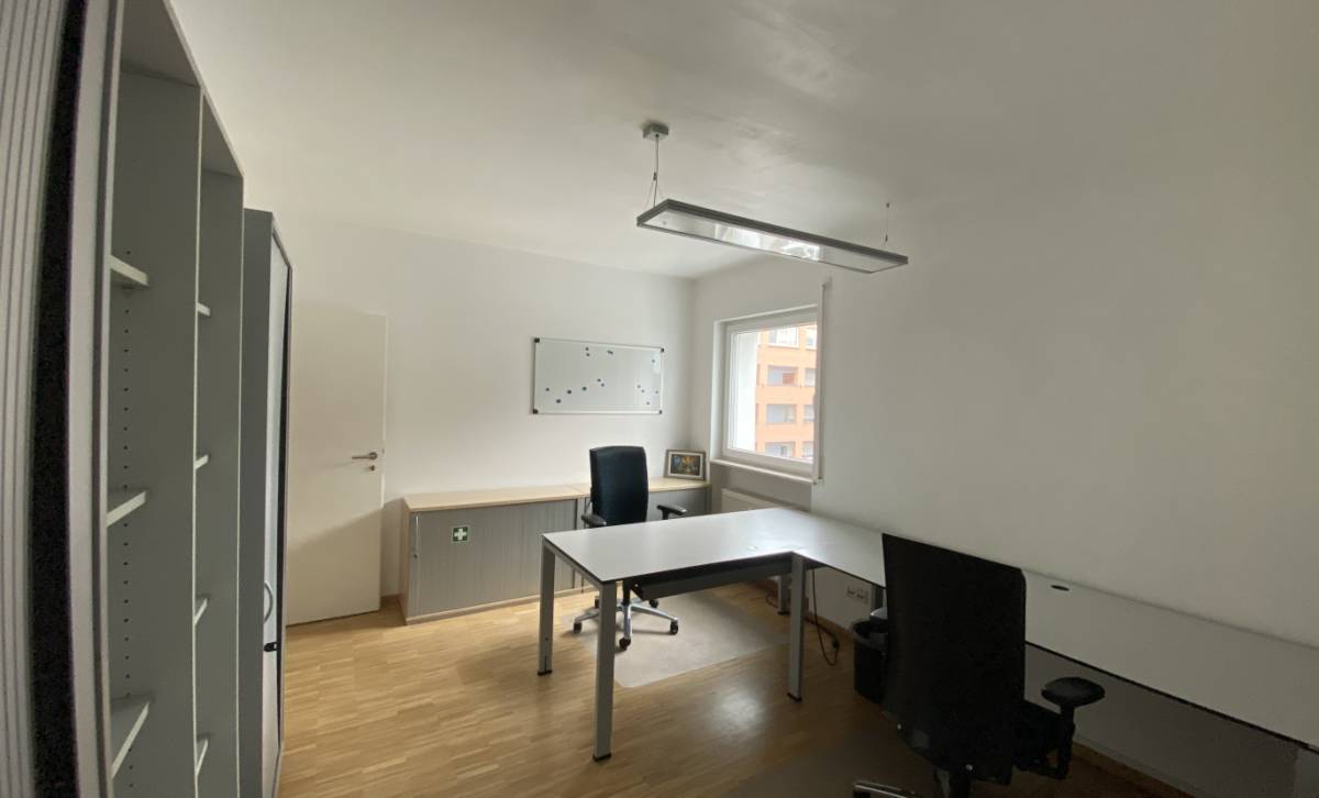 Bürozimmer zur Vermietung