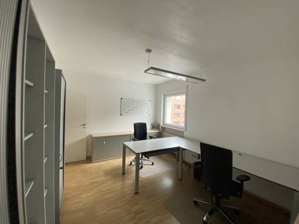 Möblierte Bürofläche in gepflegter Bürogemeinschaft in Bad Vilbel — Bild 2