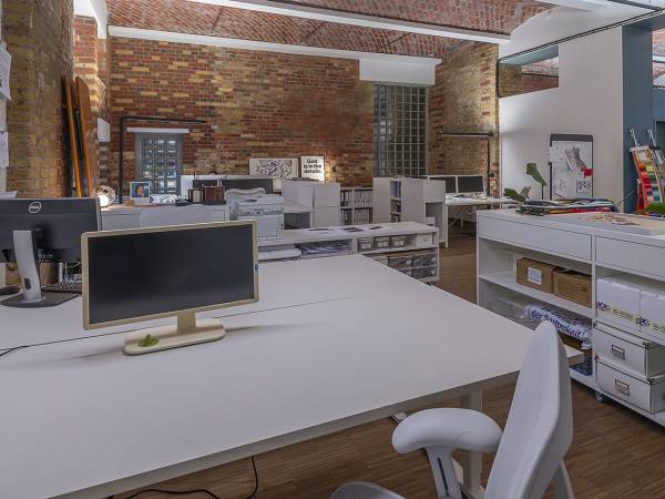 Loft-Bürogemeinschaft mit Kappendecken in Berlin-Mitte — Bild 8
