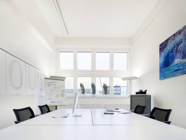 Kreativer Coworking Space & Büros im Düsseldorfer Medienhafen — Bild 3