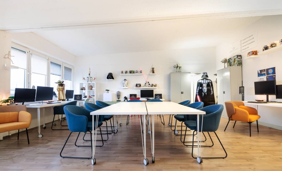Innovativer Coworking Space mit Teambüros im Düsseldorfer Hafen