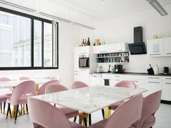 Modernes Büro zur Untervermietung in Unterföhring/Bogenhausen — Bild 4
