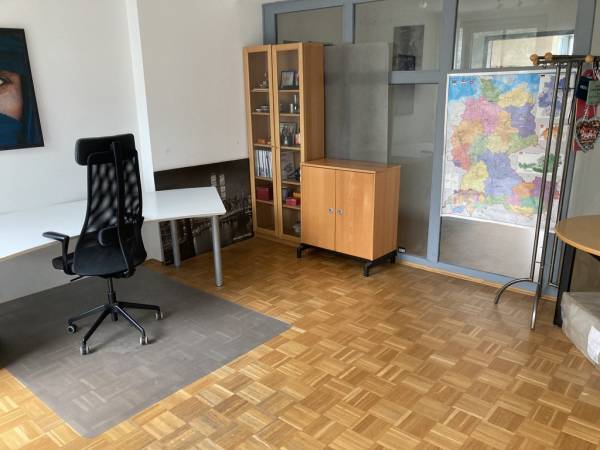 Ruhige Büroräume in Bürogemeinschaft in München-Obergiesing — Bild 1
