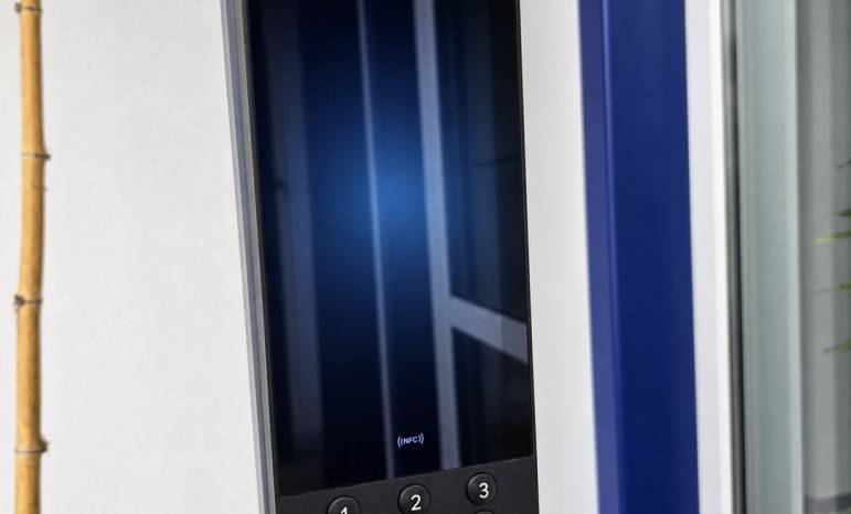 Digitaler Gebäudezugang mit Video-Intercom
