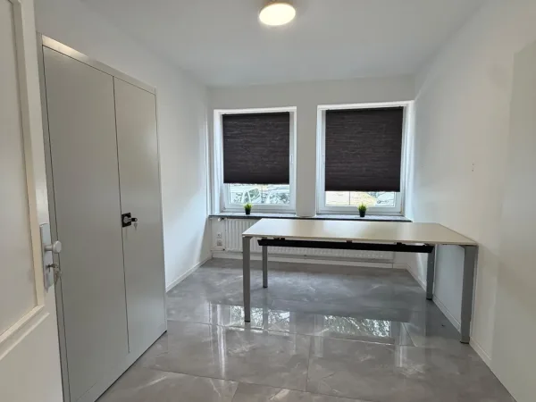 Abschließbares Büro in Langenhagen (Langenhagen) – Moderne Büroräume in ruhigem Businesspark in Langenhagen — Bild 2