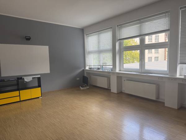 Flexible Bürofläche in lebendiger Bürogemeinschaft in — Bild 1