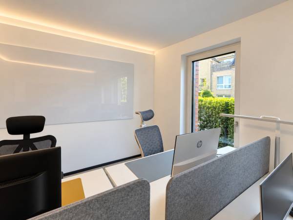 Moderner Arbeitsplatz in Bürogemeinschaft in Meerbusch-Lank-Latum — Bild 2