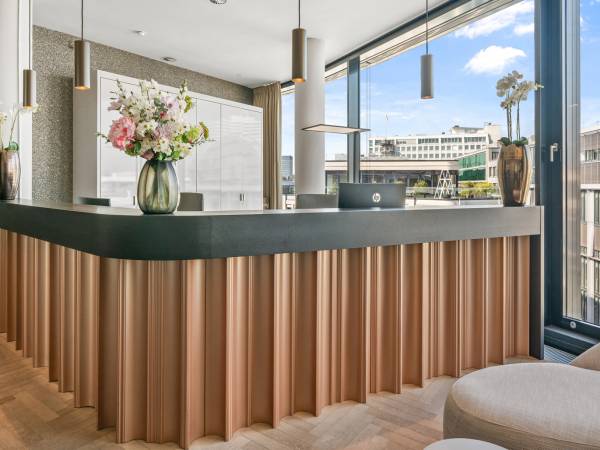 Modernes Business Center & Coworking mit Dachterrasse in Hamburg — Bild 8