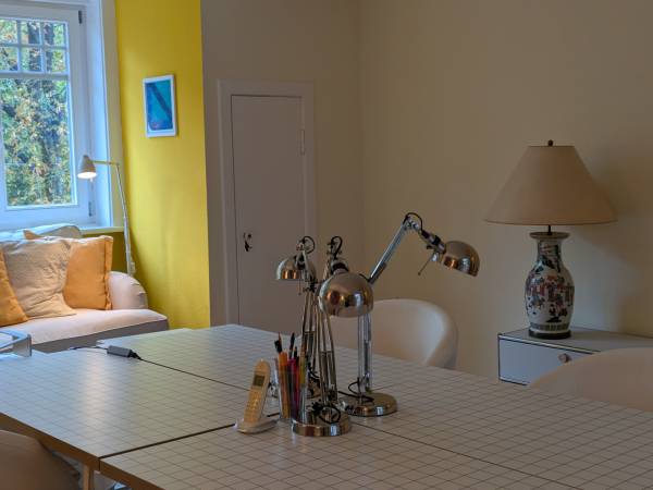 Stylisches Agentur Büro in Gründerzeit Villa in Hamburg Eimsbüttel — Bild 4