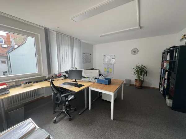 Abschließbares Büro in Villingen-Schwenningen – Zentrale Büroflächen in Bürogemeinschaft in Villingen — Bild 8