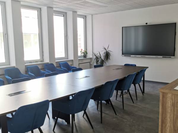 Meetingraum in Leipzig (Eutritzsch) – Moderner Konferenzraum in Bürogemeinschaft in Leipzig-Eutritzsch — Bild 1