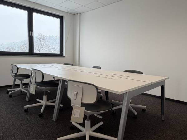 Moderne Büroetage in Bürogemeinschaft in Landshut-Schönbrunn — Bild 4