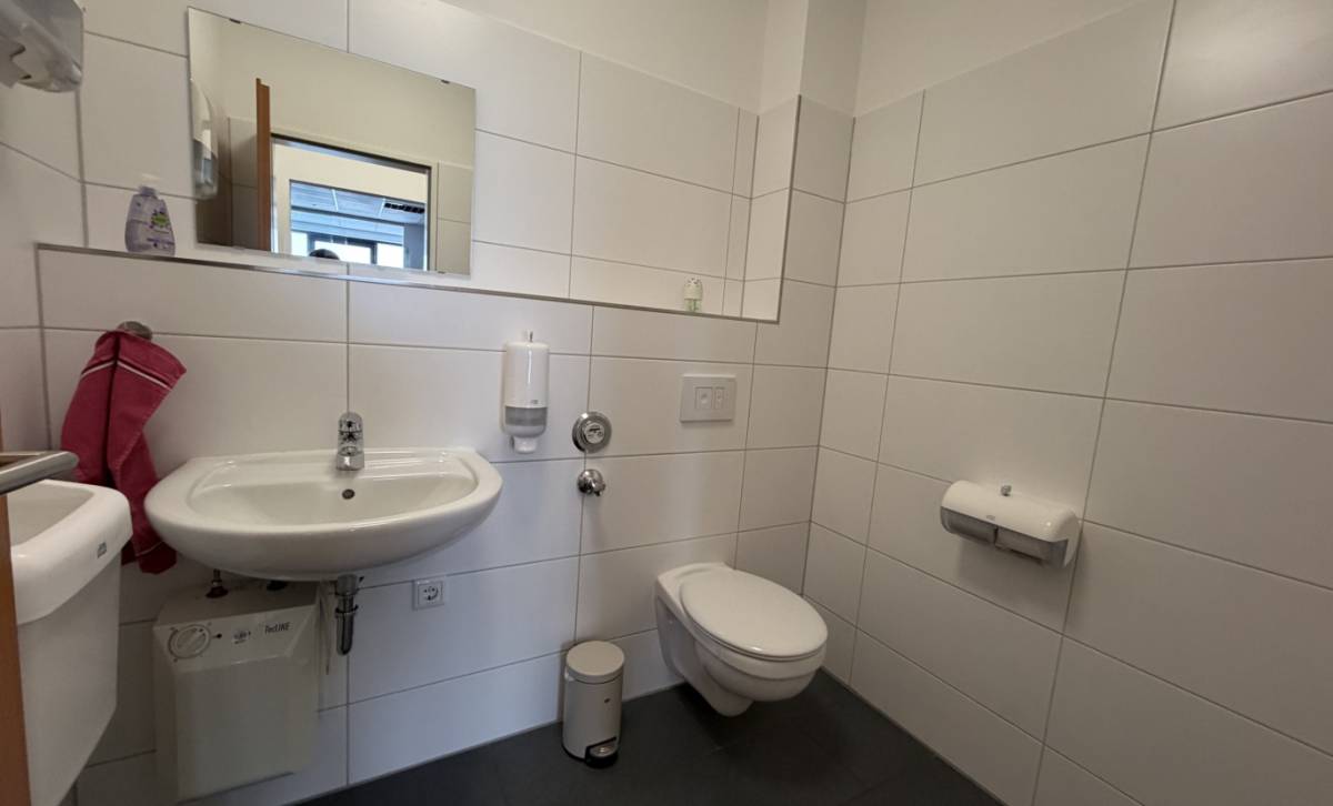 Toilette Damen