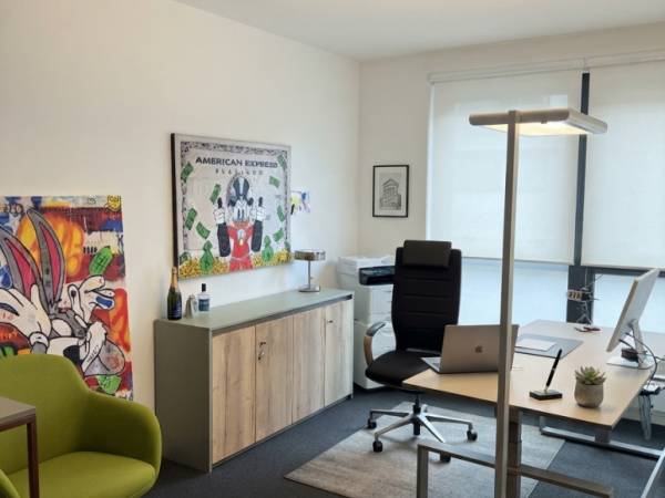 Helle Bürofläche im Herzen von Ottensen, Hamburg-Altona — Bild 1