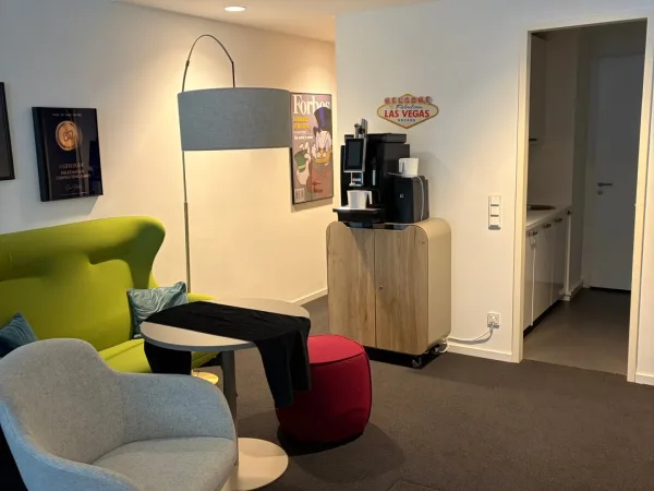 Bürofläche in Hamburg (Altona) – Helle Bürogemeinschaft im Herzen von Ottensen, Hamburg-Altona — Bild 4