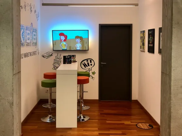 Abschließbares Büro in Hamburg (Harburg) – Ruhige Bürogemeinschaft mit Hafenblick in Hamburg-Harburg — Bild 8