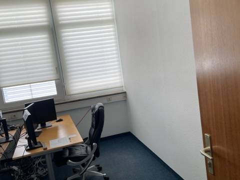 Ruhige, abschließbare Büroräume in Bürogemeinschaft in — Bild 6